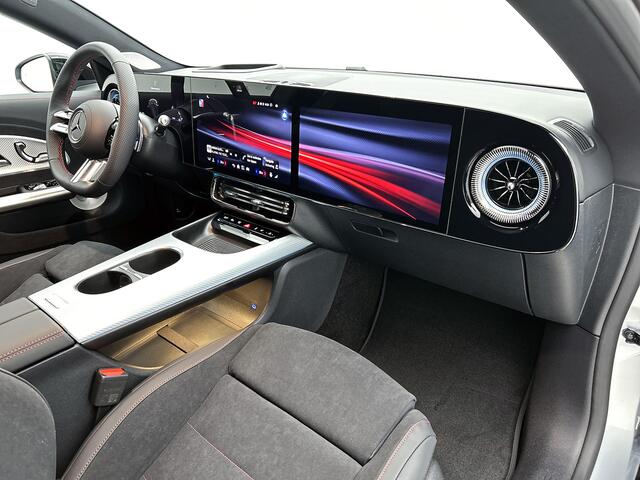Mercedes-Benz Cla Shooting Brake 250+ Business Solution AMG 85 kWh | Premium plus pakket | Winterpakket | Nightpakket | Parkeerpakket met 360°-camera | Sportstoelen | Vast panoramadak | Burmester Surround Sound systeem | 19 inch vijf-dubbelspaaks lichtmetalen AMG-velgen | URBAN GUARD |