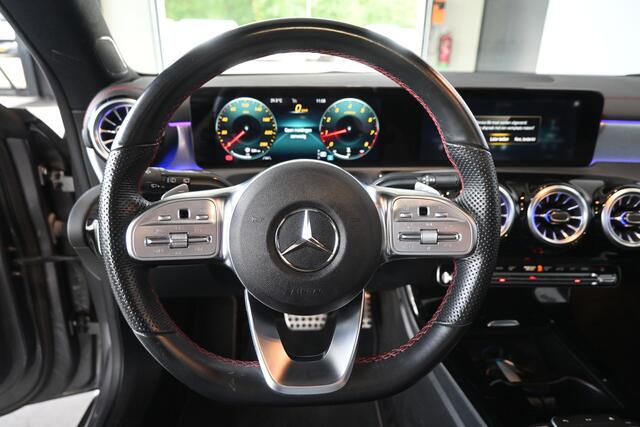 Mercedes-Benz Cla Shooting Brake 180 Automaat Business Solution AMG Clima Panoramadak Widescreen Sfeer LED Rijklaarprijs! Inruil Mogelijk!