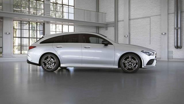 Mercedes-Benz Cla Shooting Brake 180 AMG Line | Night pakket | Digital light | Panoramadak |
