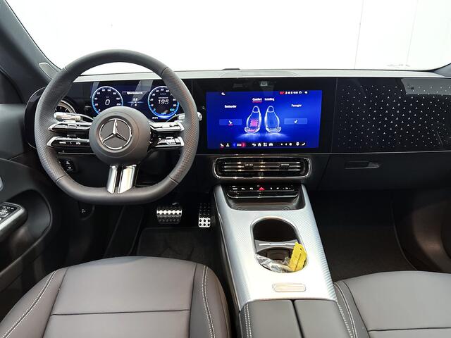 Mercedes-Benz Cla Shooting Brake 250+ Business Solution AMG 85 kWh | Nightpakket | Trekhaak | Vast panoramadak | Massagefunctie | Warmtewerend, donkergetint glas | URBAN GUARD | 18 inch vijfspaaks lichtmetalen AMG-velgen |