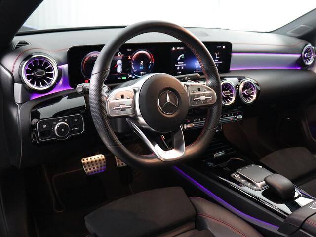 Mercedes-Benz Cla Shooting Brake 250 e Business Solution AMG Limited (NL-Auto / Pano / Burmester / Elekt. Stoelen + achterklep / Carplay / Camera / ACC)