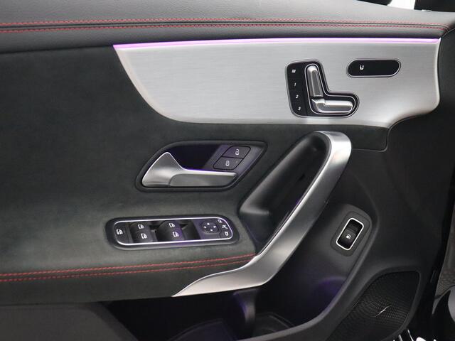 Mercedes-Benz Cla Shooting Brake 250 e Business Solution AMG Limited (NL-Auto / Pano / Burmester / Elekt. Stoelen + achterklep / Carplay / Camera / ACC)