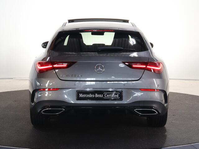 Mercedes-Benz Cla Shooting Brake 250e Business Solution AMG | Panoramaschuifdak | Nightpakket | Achteruitrijcamera