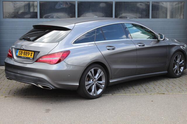 Mercedes-Benz Cla Shooting Brake Automaat 180 Business Solution Climate control, Cruisecontrol, Camera , Navigatie , Bluetooth