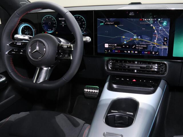 Mercedes-Benz Cla Shooting Brake 250+ Business Solution AMG 85.5 kWh | Premium Pakket | Superscreen | Panoramadak | Stoelverwarming | Dodehoekassistent | Achteruitrijcamera |