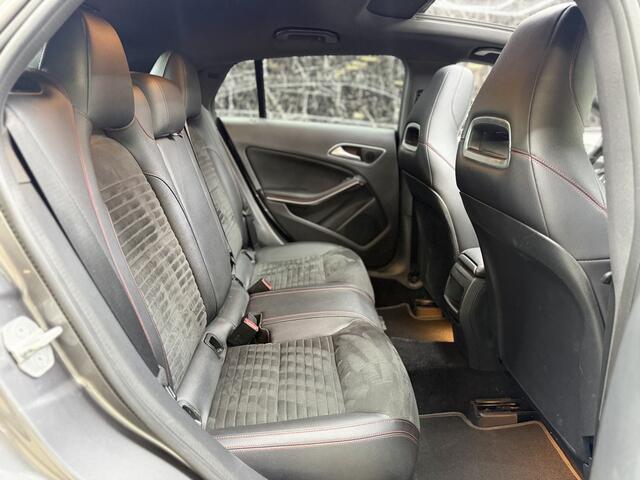 Mercedes-Benz Cla Shooting Brake PANO / 123 UITLAAT KLEP 180 Ambition