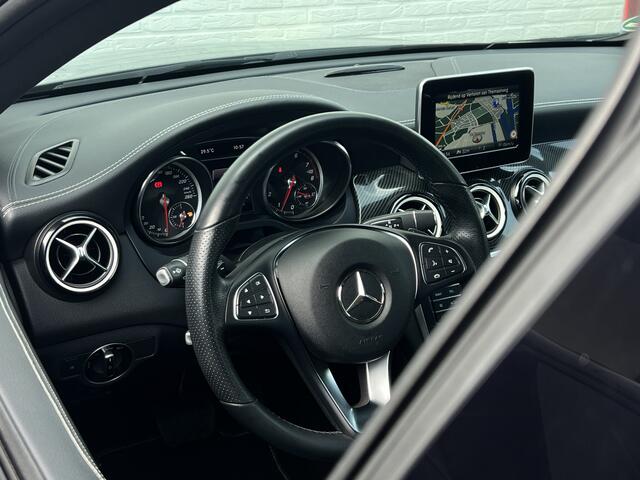Mercedes-Benz Cla Shooting Brake 200 Prestige | AMG-Line | Leder | LED | Camera | Navi