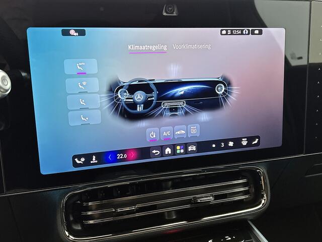 Mercedes-Benz Cla Shooting Brake 250+ Business Solution AMG 85 kWh | Winterpakket | Nightpakket | Trekhaak | Vast panoramadak | Sportstoelen | Massagefunctie | 18 inch vijfspaaks lichtmetalen AMG-velgen |