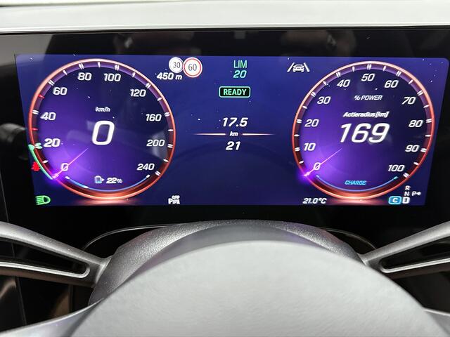 Mercedes-Benz Cla Shooting Brake 250+ Business Solution AMG 85 kWh | Nightpakket | Trekhaak | Vast panoramadak | Sportstoelen | Massagefunctie | 18 inch vijfspaaks lichtmetalen AMG-velgen | URBAN GUARD |