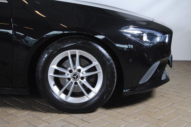 Mercedes-Benz Cla Shooting Brake 180 Advantage