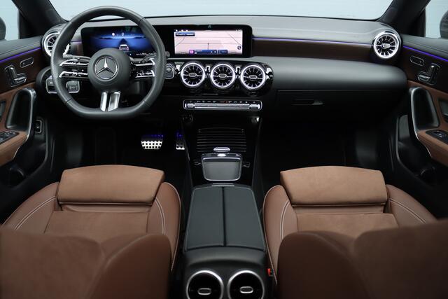 Mercedes-Benz Cla Shooting Brake 250 e AMG Line | Memory | Distronic | Panoramadak | Keyless Go | Verwarmd Stuurwiel | Camera | Sfeerverlichting |