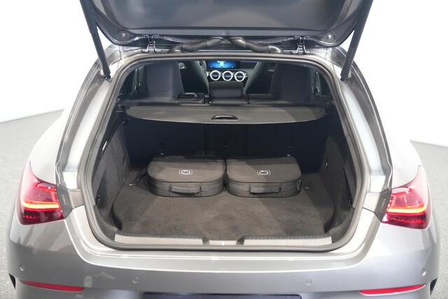 Mercedes-Benz Cla Shooting Brake 250 e AMG ? PANO ? BURMESTER ? 360 CAMERA ? NIGHT ? BTW AUTO