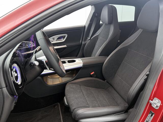 Mercedes-Benz Cla Shooting Brake 180 Business Solution AMG | Premium pakket | Nightpakket | Trekhaak | Vast panoramadak | 18" vijfspaaks lichtmetalen AMG-velgen | Sportstoelen | Massage functie | URBAN GUARD |
