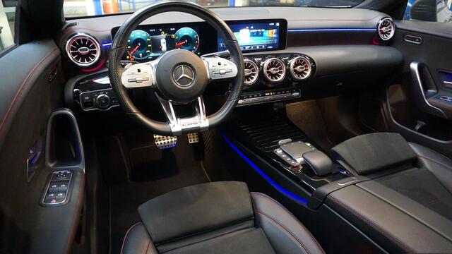 Mercedes-Benz Cla Shooting Brake 180 AMG-Line Pano.Dak Sfeerverlichting 360-View 19inch LM *Black Optik* Widescreen
