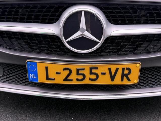 Mercedes-Benz Cla Shooting Brake 180 Business Solution Luxury Trekhaak | Parkeerpakket met achteruitrijcamera | Sfeerverlichting | Ledkoplampen | Stoelverwarming. Inclusief 24 maanden Mercedes-Benz Certified garantie voor Europa.