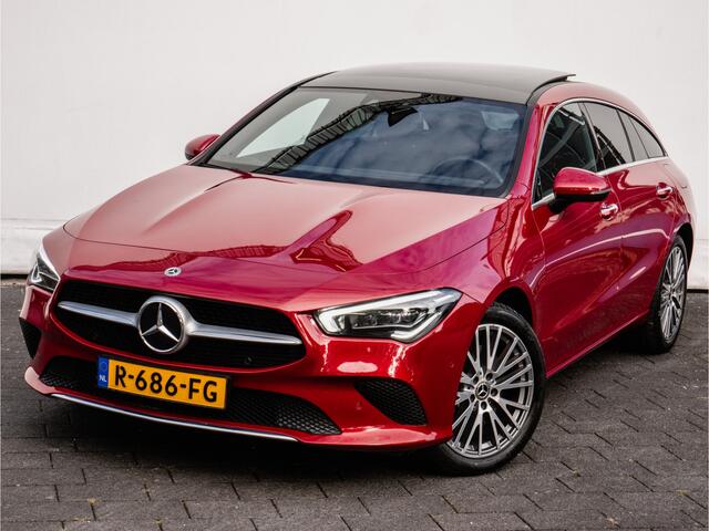Mercedes-Benz Cla Shooting Brake 250 e Business Solution Luxury Panoramadak/ Leer/ Sportstoelen/ Elektr. achterklep/ Camera