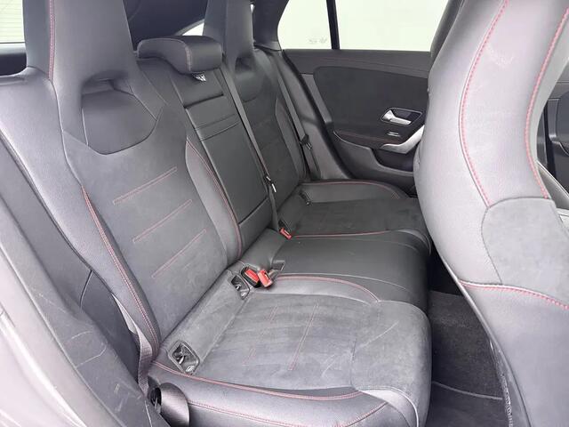 Mercedes-Benz Cla Shooting Brake 180 Business Solution AMG 2022 km 36.000 136pk