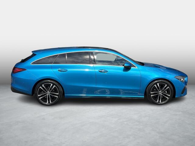 Mercedes-Benz Cla Shooting Brake 180 Star Edition Luxury Line