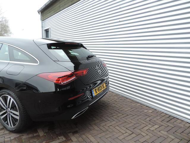 Mercedes-Benz Cla Shooting Brake 180 Business Solution Luxury leer sfeer licht