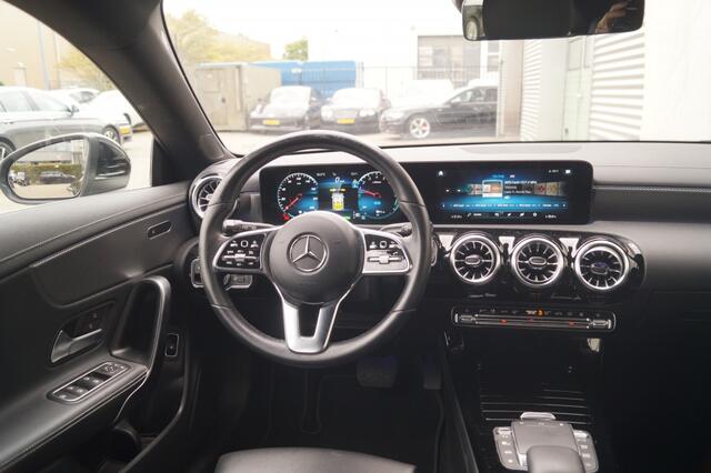 Mercedes-Benz Cla Shooting Brake 250e Business Solution Luxury Limited -LEER-