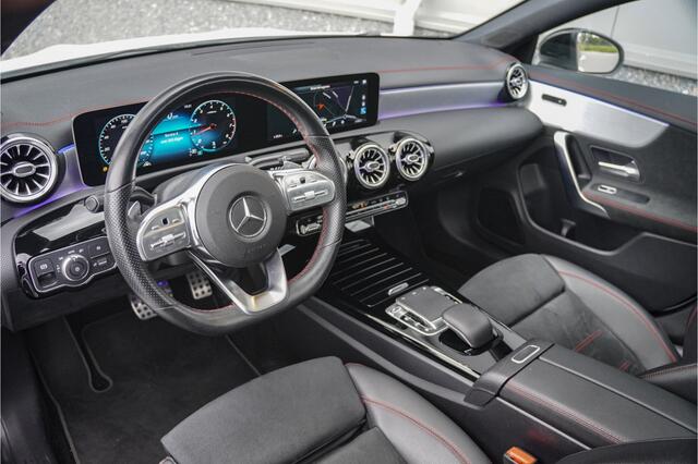 Mercedes-Benz Cla Shooting Brake 180 AMG, PANO, SFEER, CAMERA, TREKHAAK