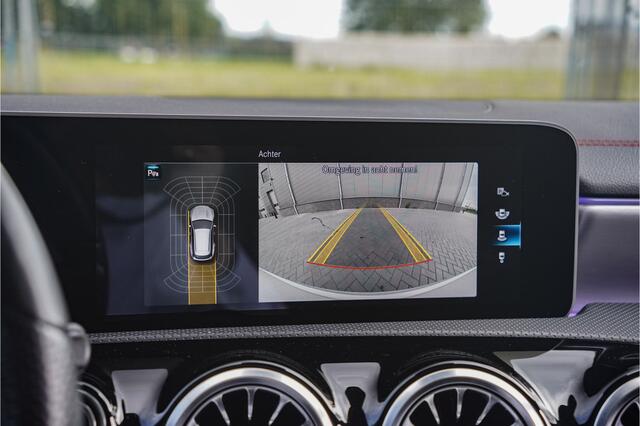 Mercedes-Benz Cla Shooting Brake 180 AMG, PANO, SFEER, CAMERA, TREKHAAK