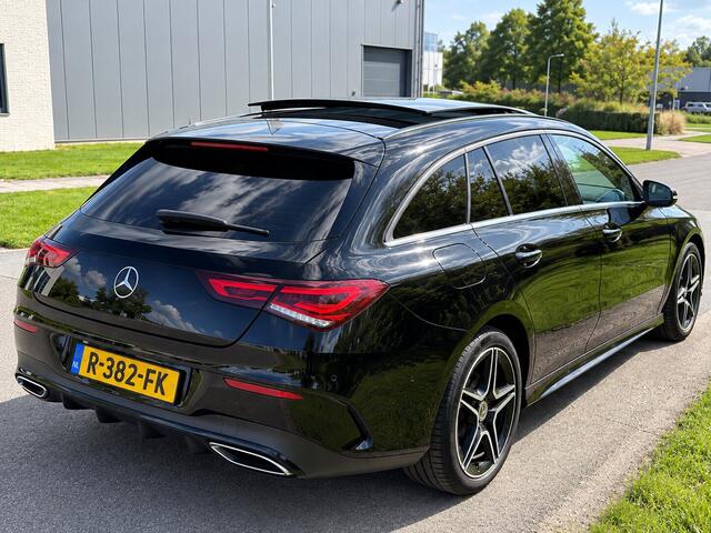 Mercedes-Benz Cla Shooting Brake BWJ 2022 250 e Business Solution AMG Limited PANODAK | KEYLESS | TREKHAAK | CARPLAY | SFEERVERLICHT. | CAMERA | ELEK. KLEP | STOELVERW. | NWE APK
