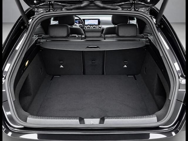 Mercedes-Benz Cla Shooting Brake 180 Star Edition Luxury | Panoramadak | Night Pakket | Apple CarPlay | Android Auto | Sfeerverlichting | Stoelverwarming | Parkeersensoren | Achteruitrijcamera | Elektrisch inklapbare buitenspiegels