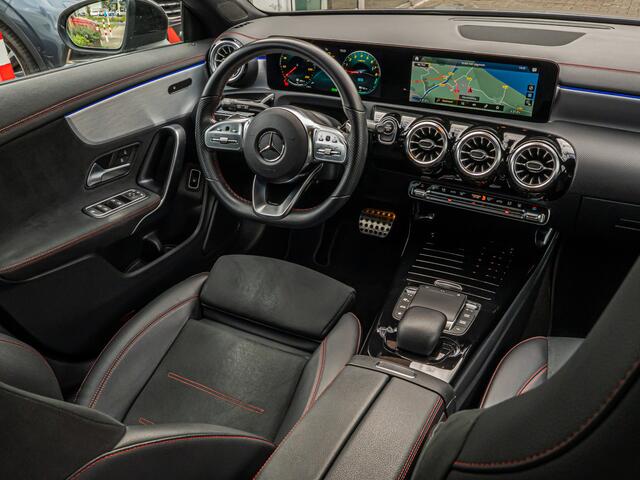 Mercedes-Benz Cla Shooting Brake 250 e AMG Line CAMERA NIGHT PAKKET PERF LED 19 INCH MAT GRIJS