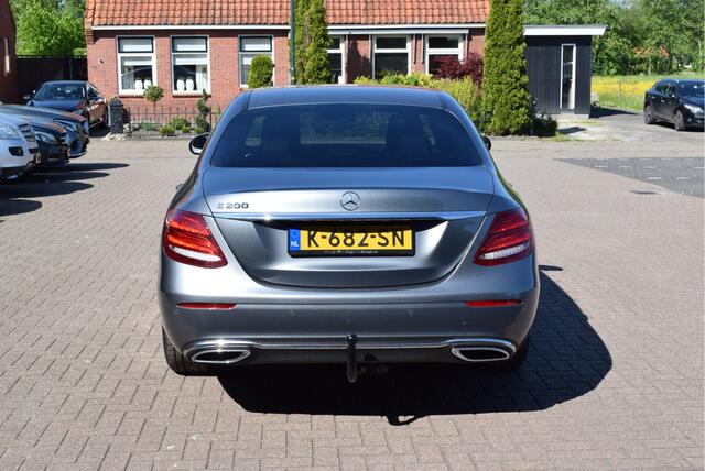 Mercedes-Benz E-KLASSE 200 Advantage Trekhaak Automaat Navi