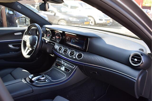 Mercedes-Benz E-KLASSE 200 Advantage Trekhaak Automaat Navi