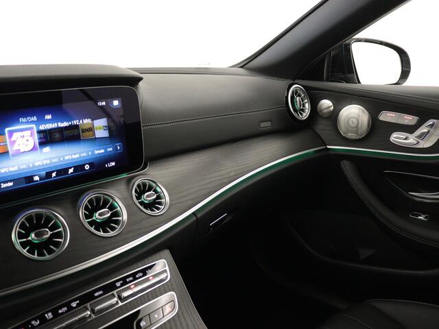 Mercedes-Benz E-KLASSE Cabrio 200 AMG Line | Sfeerverlichting | Burmester Soundsystem | Elektrische stoelverstelling | Navigatie | Inclusief 24 maanden Mercedes-Benz Certified garantie voor Europa.