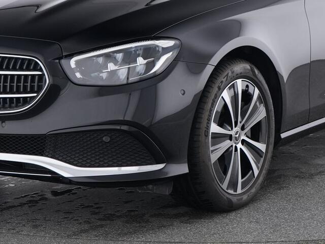 Mercedes-Benz E-KLASSE 300 e Avantgarde Distronic WideScreen LED Camera