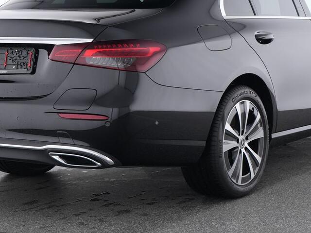 Mercedes-Benz E-KLASSE 300 e Avantgarde Distronic WideScreen LED Camera