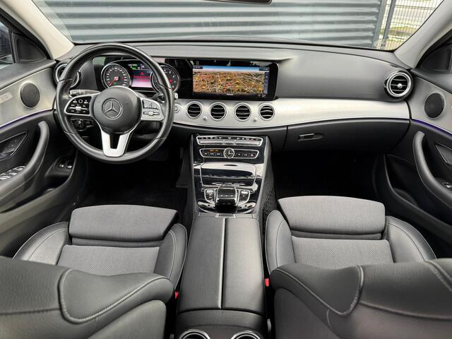 Mercedes-Benz E-KLASSE 300 e 4MATIC Avantgarde Plug In Hybrid PHEV | Trekhaak a Fabriek | Camera | Sportstoelen Verwarmd | Apple Carplay | Led Koplampen |