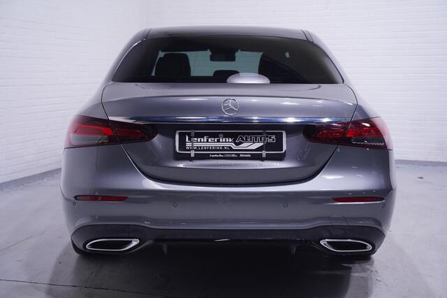 Mercedes-Benz E-KLASSE 200 Business Solution AMG Nieuw-Model panodak digitale cockpit privateglas sportstoelen DAB-ontvangst 360-camera led-verlichting grootlichtassist nappa-leder apple carplay schakelflippers electrische stoelbediening met stoelverwarming