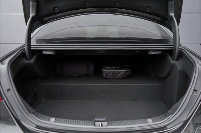 Mercedes-Benz E-KLASSE 300 e AMG Night Leder 360° Camera