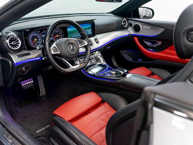 Mercedes-Benz E-KLASSE Cabrio E 300 AMG Line