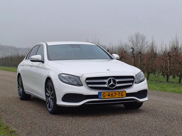 Mercedes-Benz E-KLASSE 200 Premium | Sfeerverlichting | Camera | Prachtige auto.