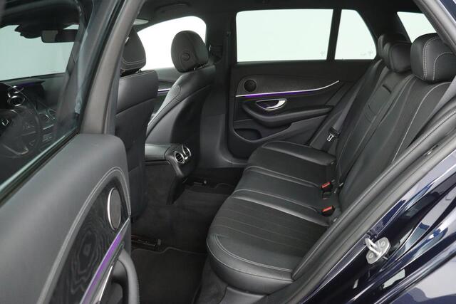 Mercedes-Benz E-KLASSE 220d Exclusive | Head-Up | Carplay | Widescreen | Stoelverwarming | Camera | Sfeerverlichting | Half leder | Full LED | Park Assist