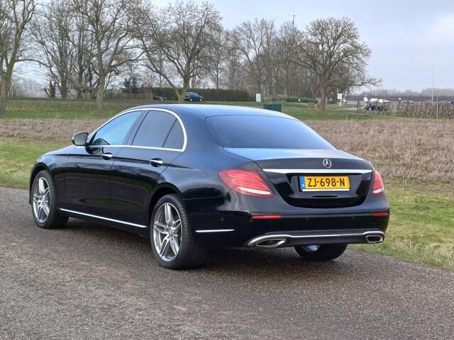 Mercedes-Benz E-KLASSE 200 Prestige | Chique uitstraling ! | Hout interieur | 19 "AMG | SFEER | LED
