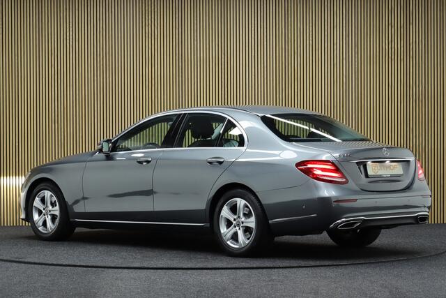 Mercedes-Benz E-KLASSE 250 Premium | Cruise-control | Dodehoekdetectie | Parkeerhulp | Rondomzicht Camera | Navigatie
