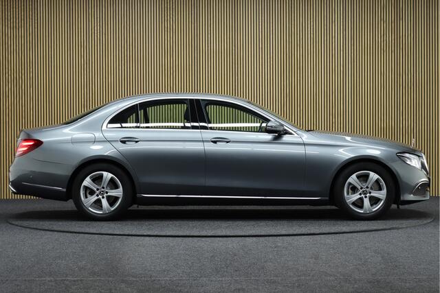 Mercedes-Benz E-KLASSE 250 Premium | Cruise-control | Dodehoekdetectie | Parkeerhulp | Rondomzicht Camera | Navigatie