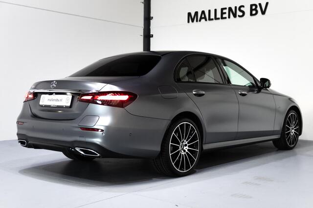 Mercedes-Benz E-KLASSE 300 e AMG Line MATGRIJS/MEMORY/SCHUIFDAK/360CAMERA/NIGHTPAKKET/LUCHTVERING