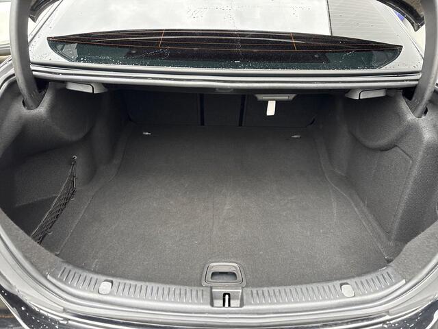 Mercedes-Benz E-KLASSE 400 d 4MATIC AMG Line full options