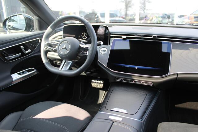 Mercedes-Benz E-KLASSE 220 d 4MATIC AMG Luchtvering | Memory | Trekhaak