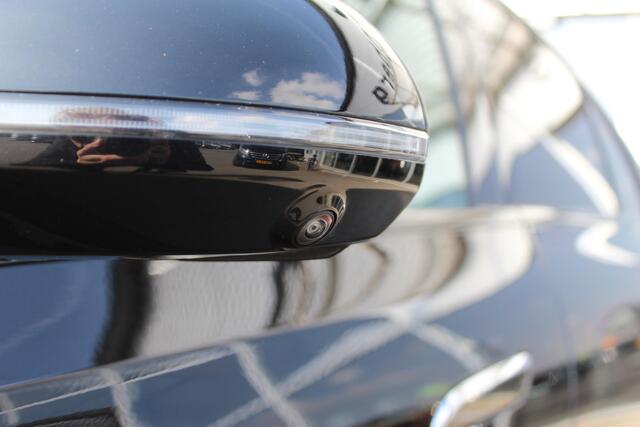 Mercedes-Benz E-KLASSE 220 d 4MATIC AMG Luchtvering | Memory | Trekhaak
