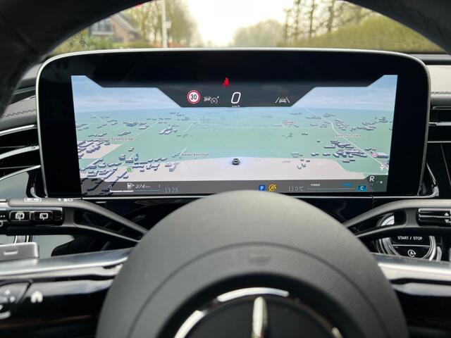 Mercedes-Benz E-KLASSE E 200 AMG, Distronic, Volledig dig dashb