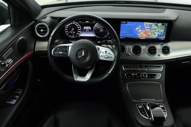 Mercedes-Benz E-KLASSE 200 Business Solution Sport | Leder | 360 camera | Stoelverwarming | Carplay | Sfeerverlichting | Memory | Matrix LED | Widescreen | Navigatie
