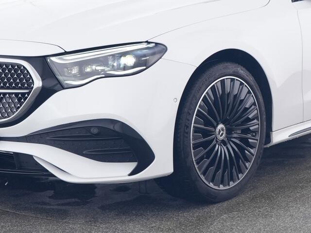 Mercedes-Benz E-KLASSE 300 e AMG Nightpakket | Panoramadak | Burmerster Sound | Distronic | Keyless Go | Augmented Reality | Inclusief 24 maanden MB Certified garantie voor Europa.